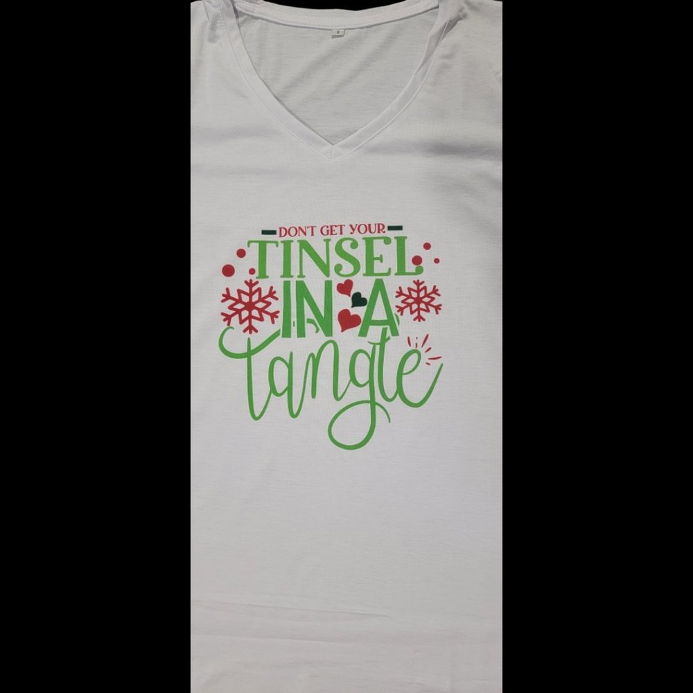 NWT Womans Tinsel In A Tangle T Shirt Small